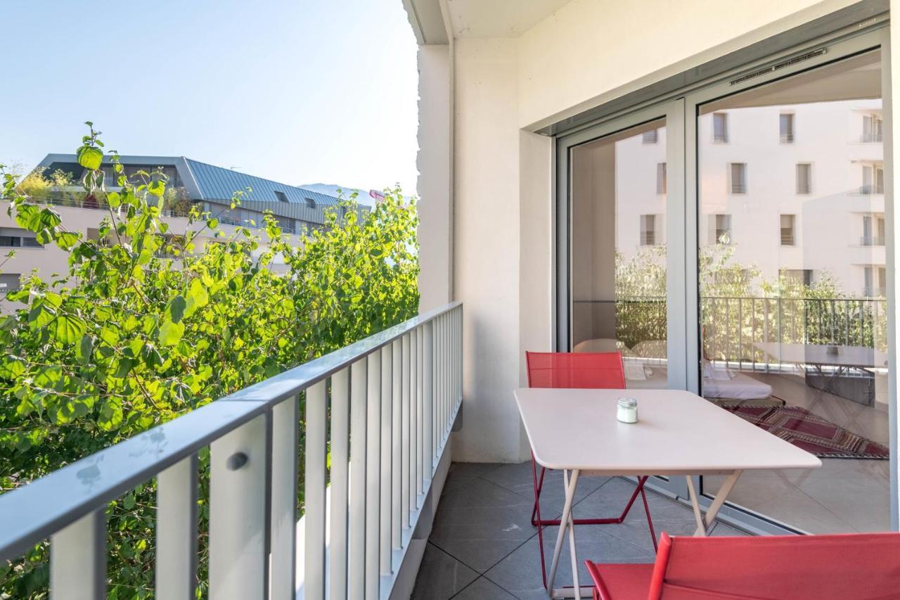 Charming Apartment With Balcony And Parking Near The Center Of Annecy Extérieur photo
