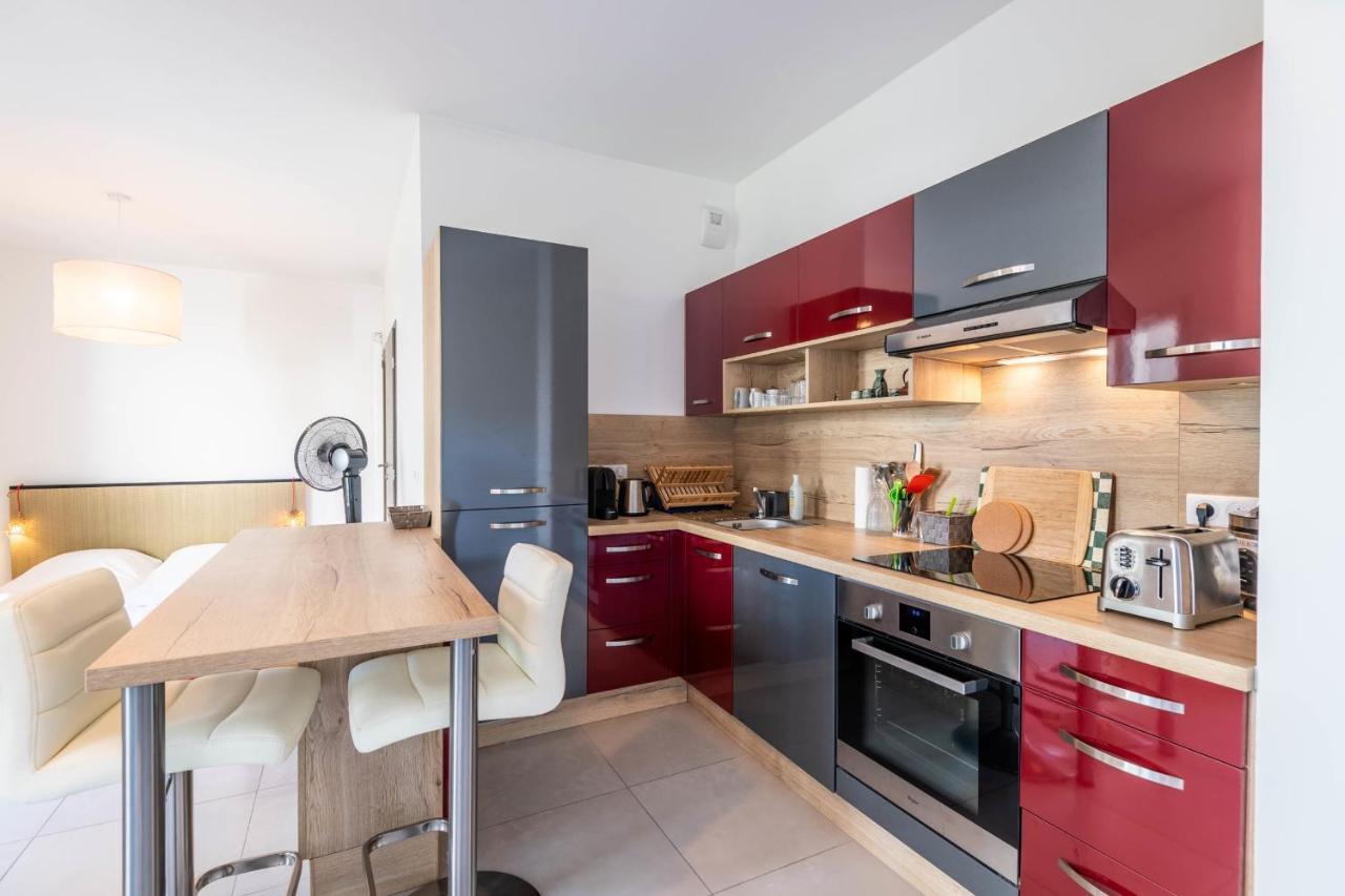 Charming Apartment With Balcony And Parking Near The Center Of Annecy Extérieur photo